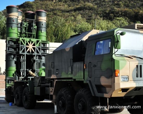 圖為中國(guó)的紅旗9型導(dǎo)彈的導(dǎo)彈起豎發(fā)射架上，采用了日本某品牌生產(chǎn)的AZ8112型行程開(kāi)關(guān)